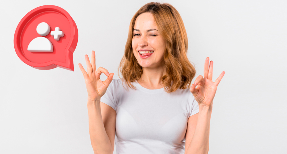 Comprar Seguidores no Instagram: Como Garantir Seguidores Reais e Brasileiros Com Teste Grátis 2025 5 Imagem de mulher se beneficiando após comprar seguidores no Instagram.